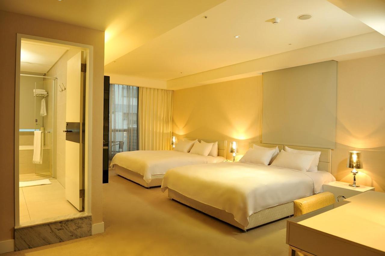 Asia Emperor Hotel Tainan Exterior foto